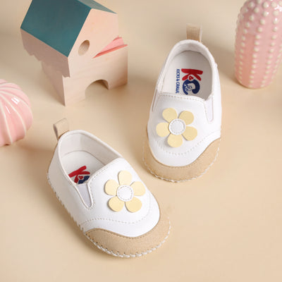 Daisy Delight Booties