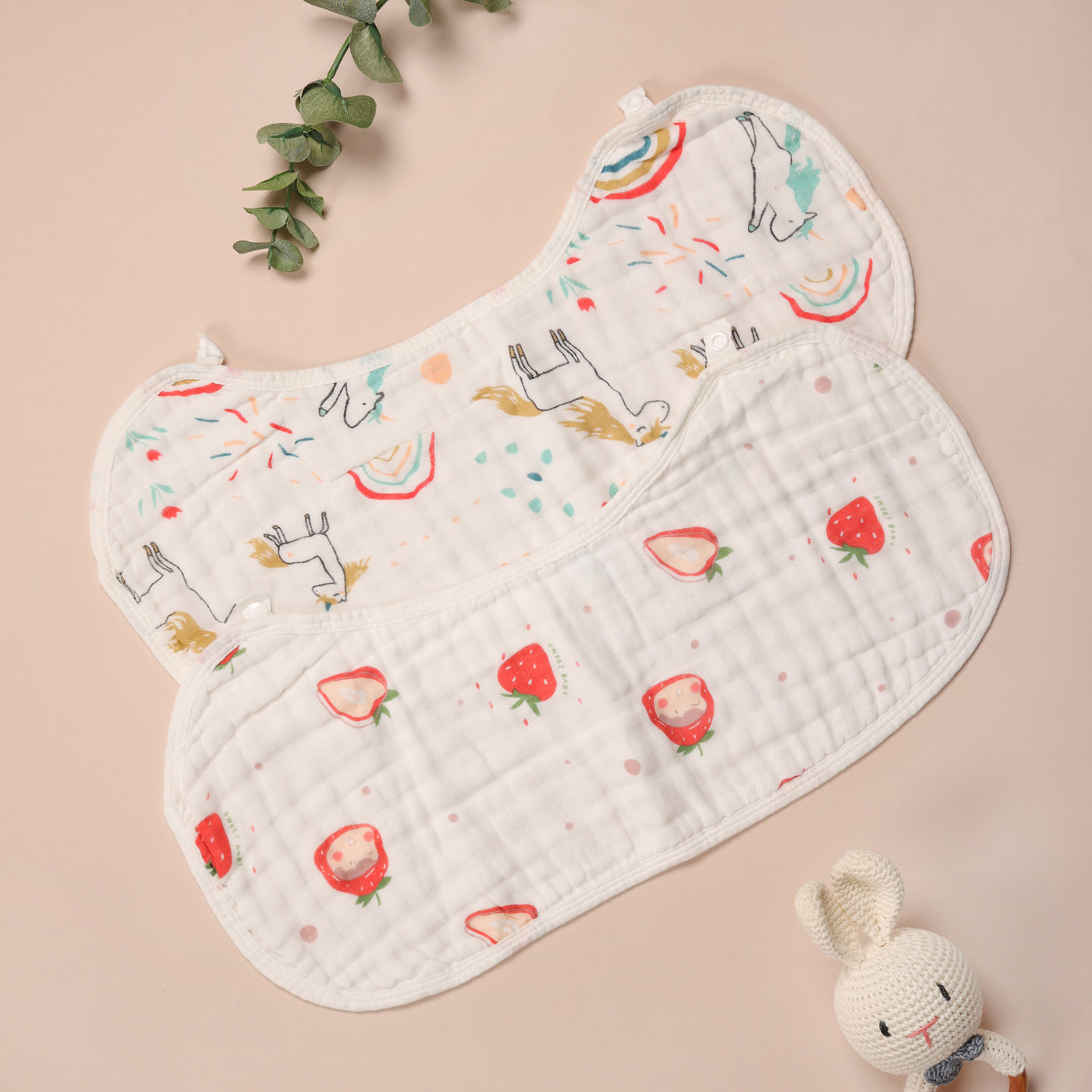 Berry Dreams Burp Cloth