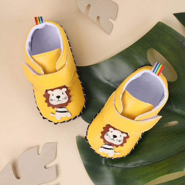 Dancing Lion Baby Shoes